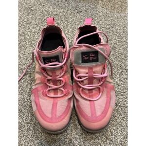 Nike Air VaporMax Active Fuchsia Pink Running Shoes Women's Size 8 Sneakers